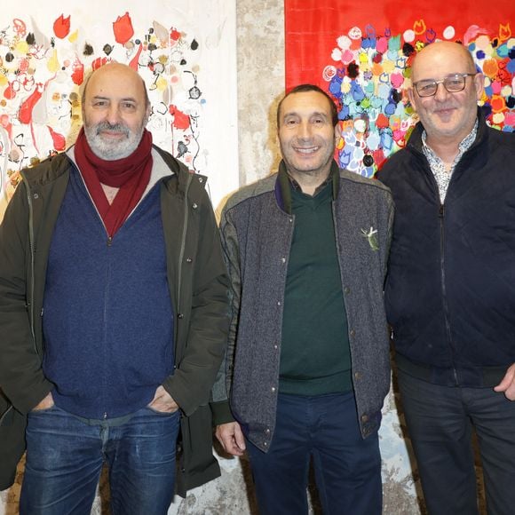 Exclusif - Cédric Klapisch, Zinedine Soualem et Bernard Dumeige - Vernissage de l'exposition de Caroline Faindt aux Espaces Guiffi à Paris le 9 décembre 2024. © Coadic Guirec/Bestimage