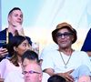 Yannick Noah ne vibre pas seulement pour le tennis
Yannick Noah et sa compagne Malika lors de la finale du Top 14 de rugby français entre le Stade Toulousain (Toulouse) et l'Union Bordeaux-Begles (UBB) au Stade de France à Saint-Denis. Le 28 juin 2025. © Dante Badano/PsnewZ/Besti