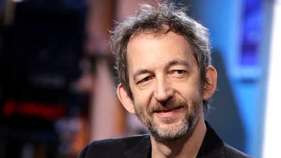 "L’atmosphère n’a plus rien à voir" : Arthur H, fils de Jacques Higelin, a grandi dans un quartier de Paris qui a changé du tout au tout