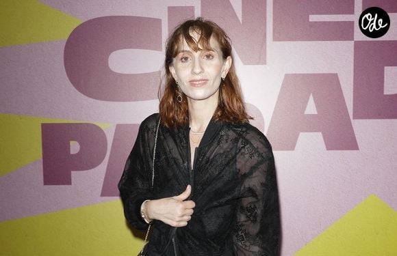 Lolita Chammah - Photocall lors de la 6ème édition de Cinéma Paradiso Louvre, Festival de cinéma en plein air à Paris © Coadic Guirec / Bestimage