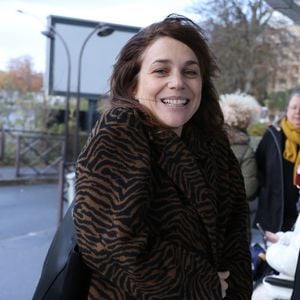 Nathalie Péchalat - Célébrités se rendent aux studios de Europe 1 à Paris le 19 Novembre 2025.

Photo : Agence / Bestimage
