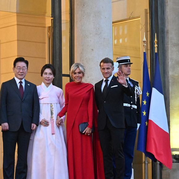 Emmanuel Macron, Brigitte Macron, Lee Jae Myung et Kim Hye Kyung - Dîner d'état de l'Elysée pour le président sud-coréen Lee Jae Myung le 8 septembre 2026  © Christian Liewig/Bestimage