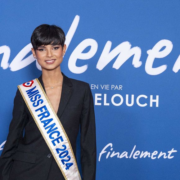 Eve Gilles (Miss France 2024) - Avant-première du film "Finalement" de C. Lelouch qui fête son 87ème anniversaire au Grand Rex à Paris le 30 octobre 2024. © Pierre Perusseau/Bestimage