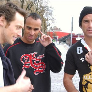 EXCLUSIF. Les membres du groupe français 2Be3- (Frank, Adel et Filip) se réunissent à Paris, France, en avril 2004. Photo Grégoire Mahler/KORAVA/ABACA.