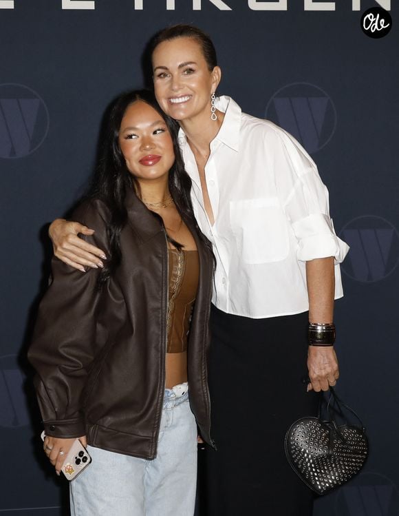 Laeticia Hallyday et sa fille Joy à l'Avant-Première du film "Largo Winch "Le Prix de L'argent" au cinéma le Grand Rex à Paris. © Marc Ausset-Lacroix/Bestimage