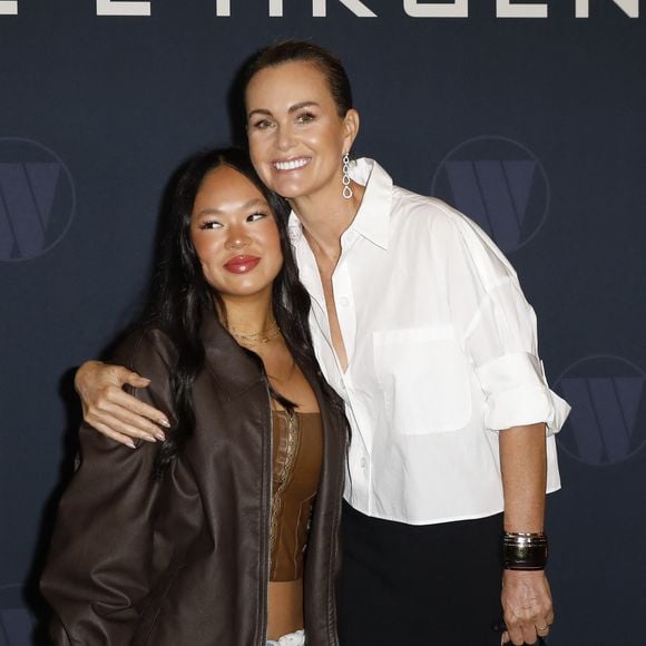 Laeticia Hallyday et sa fille Joy à l'Avant-Première du film "Largo Winch "Le Prix de L'argent" au cinéma le Grand Rex à Paris. © Marc Ausset-Lacroix/Bestimage
