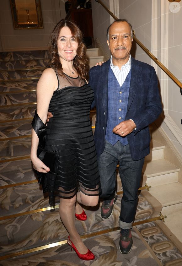 Pascal Legitimus et sa femme Adriana Santini - Soirée de gala pour la Fondation de la recherche en physiologie, les Stethos, au George V à Paris. © Coadic Guirec / Bestimage