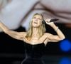 Mais d’autant plus pour Céline Dion qui fait son come-back après plusieurs années marquées par le syndrome de la personne raide, une maladie neurologique rare.

Céline Dion – Défilé L’Oreal Paris « Express Your Worth » à Paris, France, le 29 septembre 2025. © Olivier Borde / Bestimage