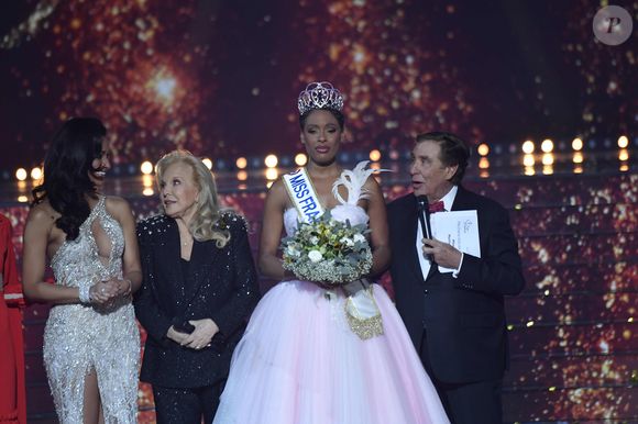 Miss France 2025, sur TF1  
Crédits : Pierre Billard/sipa press via Bestimage