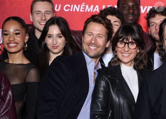 Alexia Laroche-Joubert, Glen Powell et les élèves de la Star Academy 2025 (G-D) Ambre, Léane lors de la première de Running Man au cinéma UGC Ciné Cité Bercy à Paris le 3 novembre 2025.

© Denis Guignebourg / Bestimage