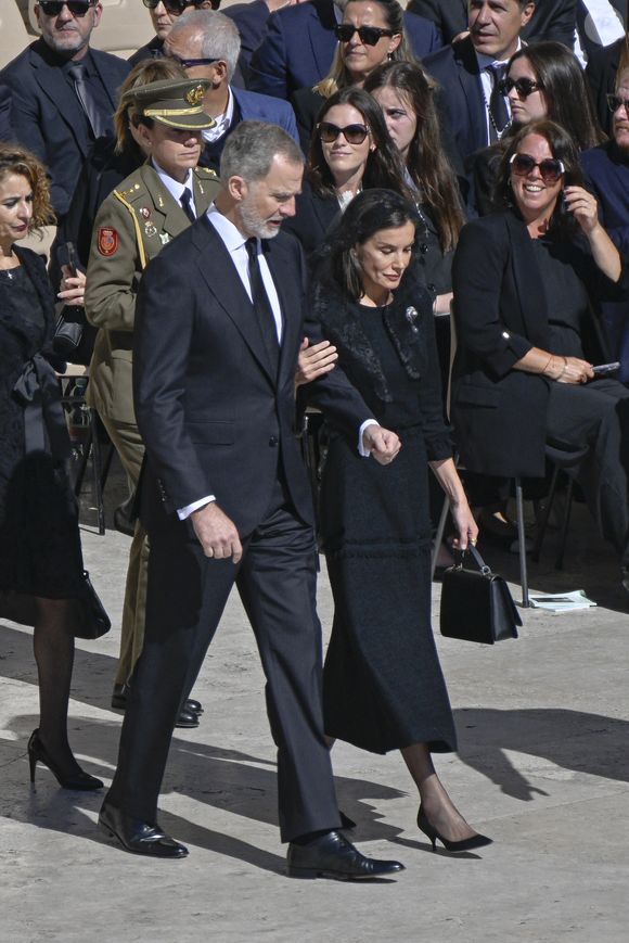 Les dirigeants et les têtes couronnées, venus du monde entier, assistent aux funérailles du pape François sur la place Saint-Pierre au Vatican à Rome le 26 avril 2025 Europa Press / Bestimage