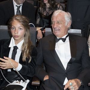 Stella Belmondo et son père Jean-Paul Belmondo à la 42ème cérémonie des César à la salle Pleyel à Paris, le 24 février 2017. 

Photo : Olivier Borde / Dominique Jacovides / Bestimage