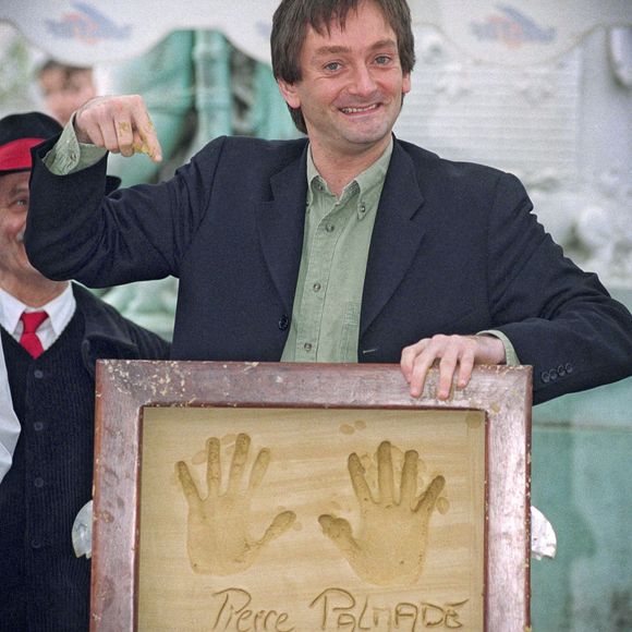 Celui qui a été révélé à la fin des années 1980 grâce à des sketches devenus culte comme Le Scrabble ou Le colonel, a donc rejoint la prison de Bordeaux ce jour, suite au drame qui avait déclenché une tempête médiatique en France. 

Le 6 avril 2001, Pierre Palmade au festival du film de Cognac.