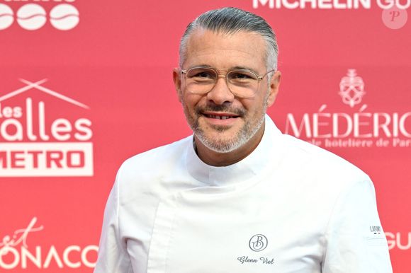 Avec des formules allant de 25 euros au déjeuner jusqu'à 60 euros le soir, c'est l'occasion rêvée de goûter la cuisine d'un grand chef sans se ruiner !

Glenn Viel - Cérémonie des remises des Etoiles Michelin 2026 au Grimaldi Forum à Monaco le 16 mars 2026. 1 étoile, 7 nouveaux 2 étoiles et 1 nouveau 3 étoiles pour l'édition 2026 © Bruno Bebert/Bestimage