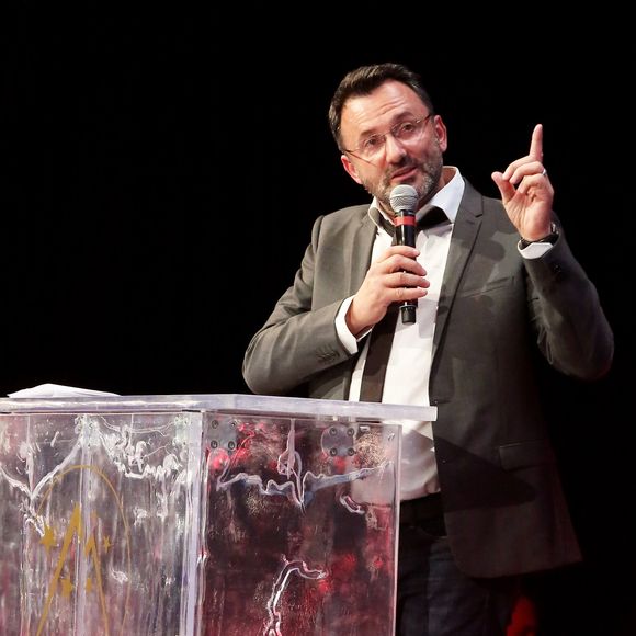 Frédéric Lopez - Soirée d'ouverture du 19ème Festival International du film de Comédie de l'Alpe d'Huez le 13 Janvier 2016. © Dominique Jacovides/Bestimage