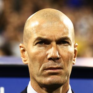 Malgré son immense carrière, il assure être resté un homme simple et humble.

Zinedine Zidane lors du match de la Coupe du Roi "Real Zaragoza - Real Madrid" à Zaragoza, le 30 janvier 2020. Aflo / Bestimage