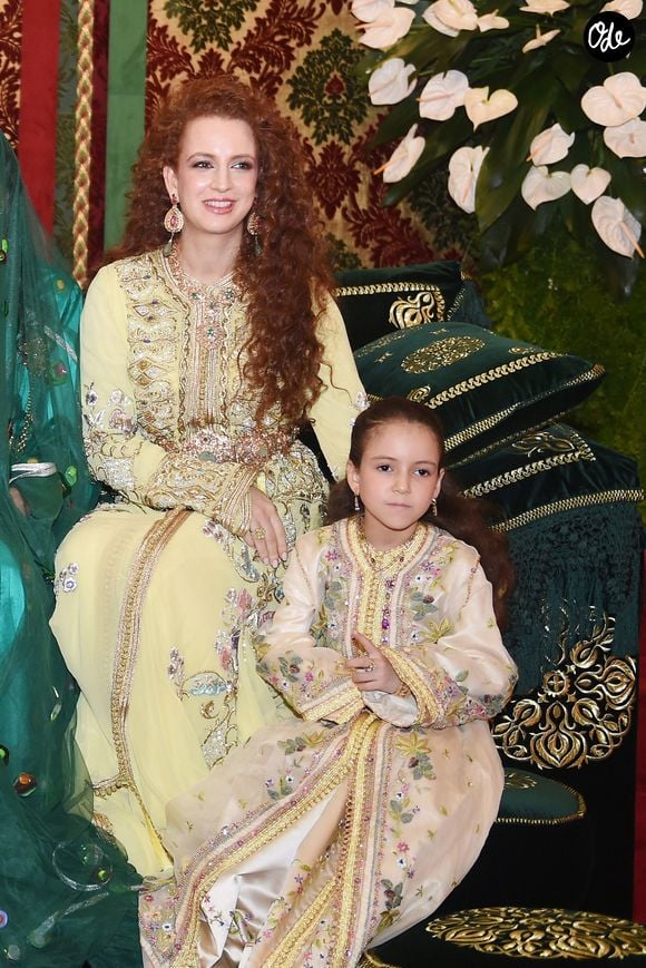 L'épouse du Roi du Maroc Lalla Salma et sa fille Lalla Khadija assistent à la cérémonie du henné, dans le cadre des célébrations du mariage royal du Prince Moulay Rachid et de Mlle Oum Keltoum Boufares, au Palais Royal à Rabat, Maroc, le 13 novembre 2014. Photo by Balkis Press/ABACAPRESS.COM