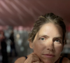 Baignée d'une douce lumière qui met en valeur ses magnifiques yeux bleus, la comédienne apparaît plus lumineuse que jamais. 

Story Laurent Delahousse du dimanche 26 juillet 2026.