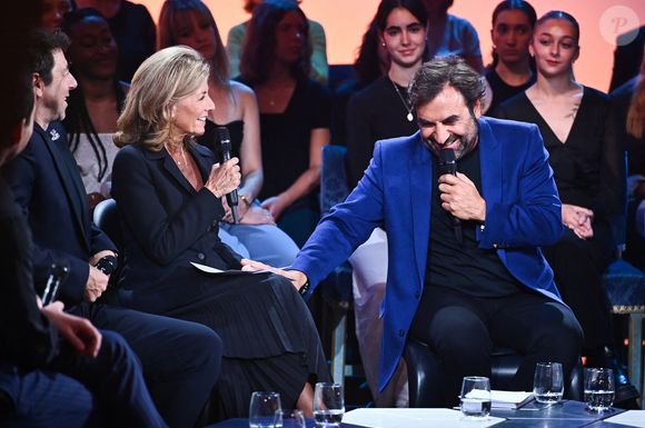 Exclusif - Claire Chazal et André Manoukian - Enregistrement de l'émission "Le Grand Echiquier : Spéciale Charles Aznavour" à l'Opéra royal de Versailles, présentée par C.Chazal et A.Manoukian, et diffusée sur France 2 le 29 mai 2025. © Guillaume Gaffiot/Bestimage