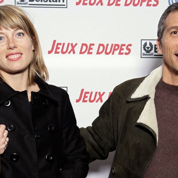 Le présentateur de télévision Nagui et Mélanie Page assistent à l'avant-première française du nouveau film de George Clooney, 'Leatherheads', au cinéma UGC Normandy à Paris, France, le 11 avril 2008. Photo by Thierry Orban/ABACAPRESS.COM