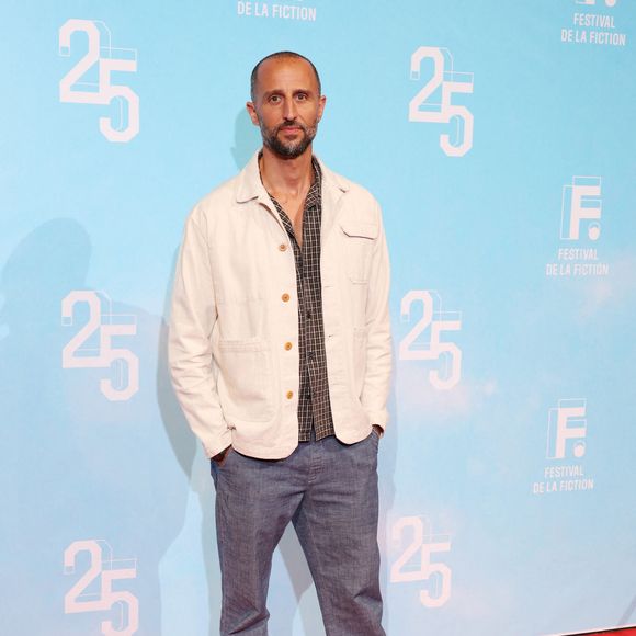 Arié Elmaleh - Photocall de la série "Brigade anonyme" lors de la 25ème édition du Festival de la fiction de la Rochelle le 13 septembre 2023.

© Denis Guignebourg / Bestimage