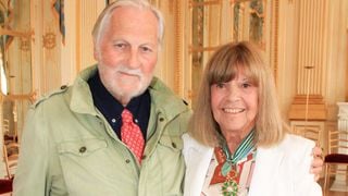 La justice a tranché pour Chantal Goya et son mari Jean-Jacques Debout : ils doivent régler leur dette de plusieurs millions d’euros