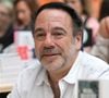 Michel Bussi - Salon du livre de Paris au Grand Palais à Paris, le 19 avril 2026. Les 17, 18 et 19 avril 2026, le Salon du livre de Paris mettra à l'honneur le livre et la lecture, sous toutes leurs formes, pour tous les publics. Photo de Lionel Urman/ABACAPRESS.COM