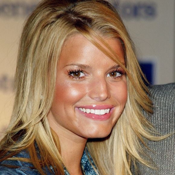 Jessica Simpson à Los Angeles, à l'occasion de l'événement General Motors fête 75 ans de cinéma à Hollywood, le 19 mars 2003.