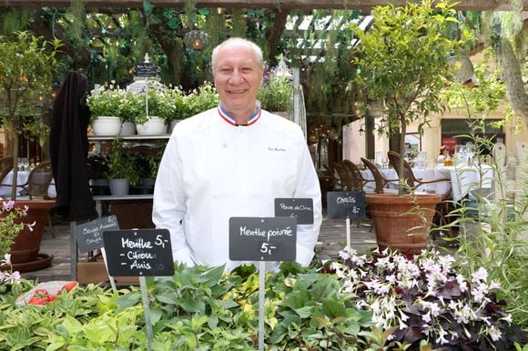 Eric Fréchon - 4ème édition "Les Chefs à Saint-Tropez fêtent les Producteurs" sur la place des Lices à Saint-Tropez le 4 mai 2024. © Jean-Marc Lhomer/Bestimage