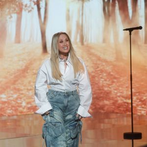 Exclusif -  Lara Fabian - Surprises - Enregistrement de l'émission "La Boîte à Secrets N°19" dans les studios de la Cité du Cinéma à Saint-Denis, présentée par F.Bollaert et diffusée le 3 janvier sur France 3
© Christophe Clovis / Bestimage