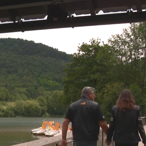 Pour David Douillet et sa nouvelle épouse, le bonheur est dans l'Ain. Capture reportage France 3 Rhône Alpes, 2021