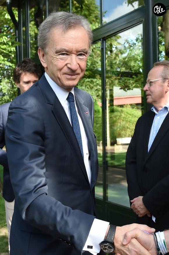 Ouvert en 2021 sur l’avenue George V, il rejoint le cercle très fermé des 33 palaces français. 

Bernard Arnault lors de la réouverture du Jardin d'Acclimatation à Paris, le 2 juin 2018. © Giancarlo Gorassini/Bestimage