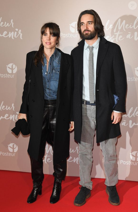 Charlotte Casiraghi et Dimitri Rassam - Avant-première du film "Le Meilleur reste à venir" de M. Delaporte et A. de La Patellière au cinéma Le Grand Rex à Paris, le 2 décembre 2019. © Coadic Guirec/Bestimage