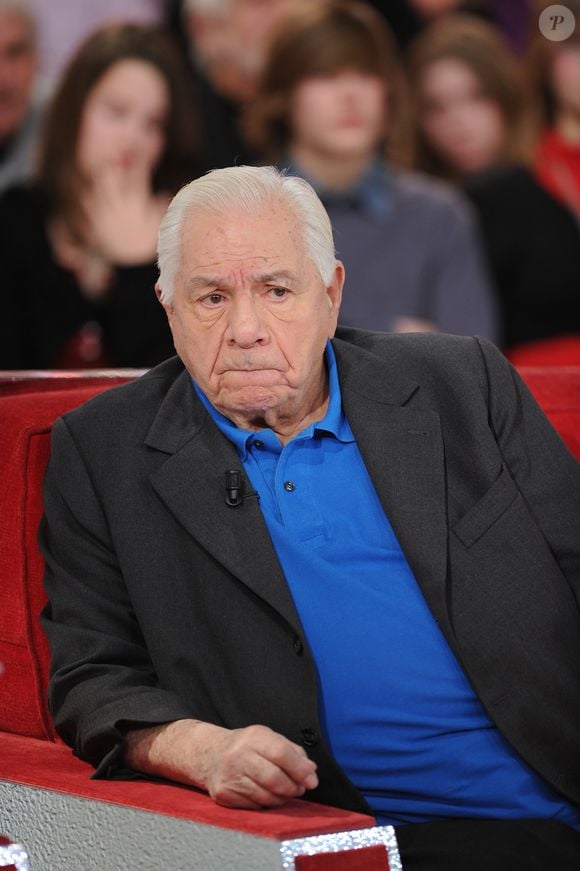 Michel Galabru - Enregistrement de l'émission " Vivement Dimanche" a Paris  © Guillaume Gaffiot /Bestimage