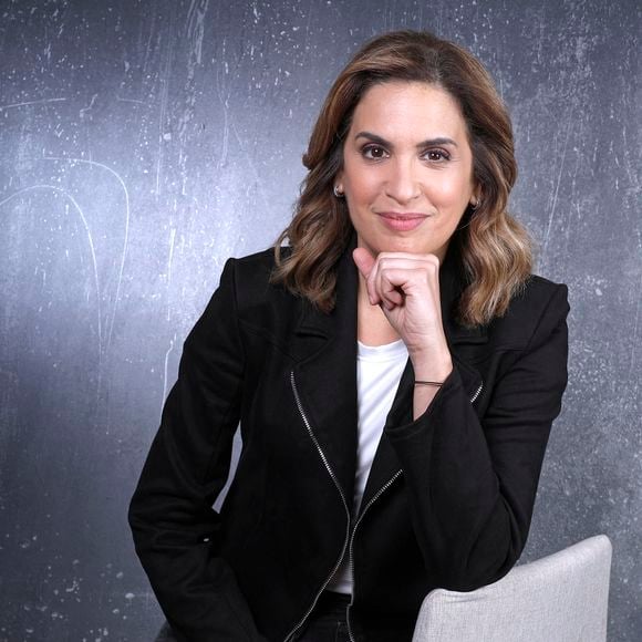 Exclusif - Sonia Mabrouk pose lors de l'enregistrement de l'émission "Chez Jordan de Luxe" à Paris le 16 octobre 2024. © Cédric Perrin/Bestimage