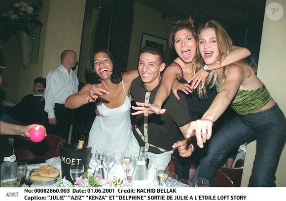 Julie, Aziz, Kenza et Delphine étaient à la sortie de Julie à L’Étoile, Loft Story, en plan américain, fête et sourires au rendez-vous. RACHID BELLAK / BESTIMAGE