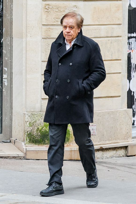 Daniel Lauclair - Arrivées aux obsèques de C.Laborde en l’église Saint-Roch à Paris, le 6 février 2025. Décédée le 28 janvier 2025 à l'âge de 73 ans, l'ancienne présentatrice météo de TF1 (1988 - 2017) était atteinte de la maladie neurodégénérative à corps de Lewy. 
© Jacovides - Moreau / Bestimage