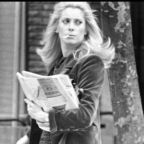 Archives Catherine Deneuve dans les rues de Paris.
AGENCE / BESTIMAGE