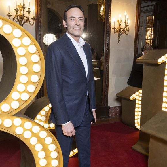 Qui, avec l'élégance constante qui le caractérise, a pris la pose devant les photographes

Anthony Delon - Photocall pour les 130 ans de Berluti lors de la fashion week à Paris le 22 janvier 2025. © Olivier Borde /Bestimage