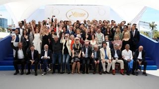 À 79 ans, cette figure du cinéma, 3 César à son actif, débarque dans le groupe M6 et écarte une célèbre animatrice