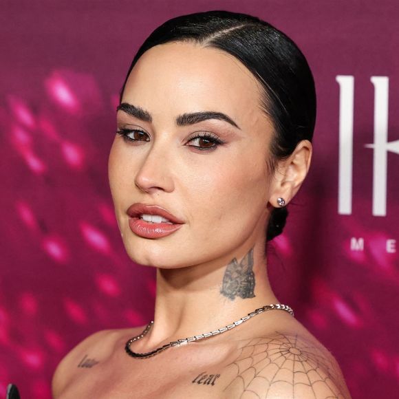 Demi Lovato au photocall de la première mondiale du documentaire "Infinite Icon : A Visual Memoir" à l'AMC The Grove 14 de Los Angeles, Californie, Etats-Unis, le 22 janvier 2026. © RALL/Backgrid USA/Bestimage