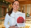 La pâtissière est mariée à Mathieu Salomé, avec qui elle a deux filles, Anastasia et Adèle.

La meilleure pâtissière du monde Nina Métayer lors de l’inauguration de sa boulangerie-patisserie "Fournil par Nina" à La Rochelle, France, le 16 novembre 2024. Distinguée Pâtissière Mondiale 2023 par l’Union Internationale des Boulangers Pâtissiers et World’s Best Pastry Chef 2024 par les World’s 50’s Best, Nina Métayer ouvre deux établissements dans sa ville natale, "Le Fournil par Nina" et "Chez Paillat par Nina". © Jean-Marc Lhomer/Bestimage