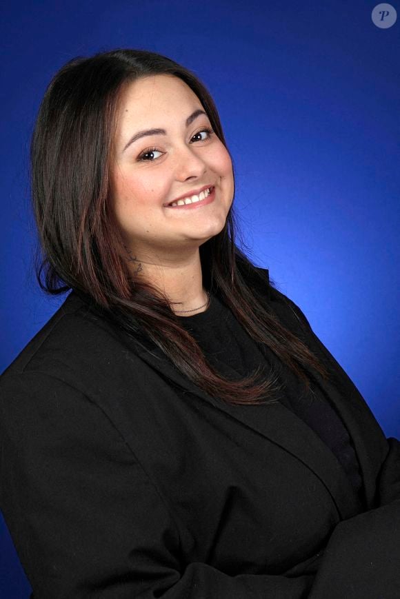 Lou Pernaut pose lors d'une séance de portrait à Paris, France, le 7 mars 2023. Photo by Vim/ABACAPRESS.COM