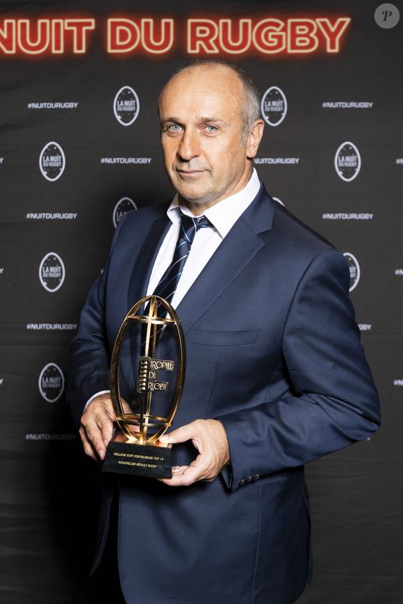 De son côté, Philippe Saint-André estime également que “c’est trop tôt” pour faire revenir Hugo Auradou et Oscar Jégou

Philippe Saint-André - Soirée de la 18ème édition de la Nuit du Rugby à l'Olympia, Paris le 26 septembre 2022. © Pierre Perusseau/Bestimage