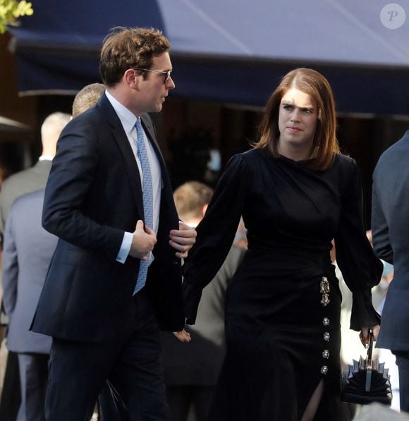 La princesse Eugenie et son mari Jack Brooksbank - Les duchesses d'York représentent la famille royale du Royaume Uni au mariage du prince Phílippos de Grèce et de Nina Flohr à Athènes le 23 octobre 2021. 
Backgrid UK/ Bestimage