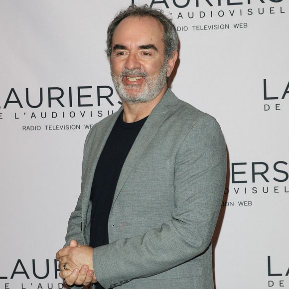 Bruno Solo - 29ème cérémonie des Lauriers de l'Audiovisuel au théâtre Marigny à Paris le 26 février 2024.  © Coadic Guirec/Bestimage