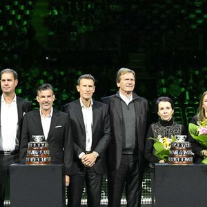 Davis Cup Finale 2025 Bologne - Ceremonie Hommage Nicolas Pilic - Croatie en presence Madame Pilic, sa fille, president de la Federartion Internationale de tennis, Novak Djokovic, Boris Becker, Lubjicic, Andrea Gaudenzi, Gilles Moretton, et de nombreux Champions. Chryslene Caillaud / PsnewZ / Bestimage