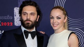 Pio Marmaï : Comment se passe le quotidien avec la mère des ses deux enfants qui “danse dix heures par jour” ?