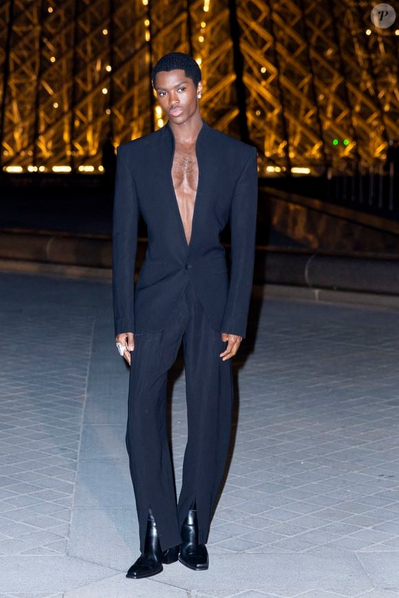 Alton Mason - Photo Call du « Le Grand Diner du Louvre « lors de la Fashion Week  à Paris le 5 mars 2025. © Olivier Borde /Bestimage