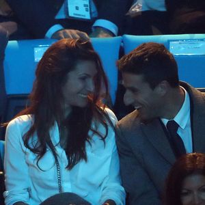 Tony Estanguet et sa femme Laetitia lors du match d'ouverture du mondial de handball, la France contre le Brésil à AccorHotels Arena à Paris, France, le 11 janvier 2017. La France remporte le match 31 à 16. © Cyril Moreau/Bestimage